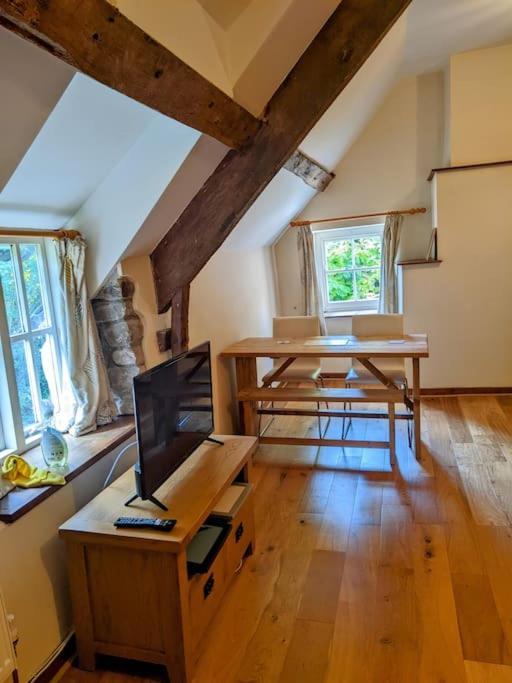 The Old Granary Farm Cottage Abergavenny Buitenkant foto